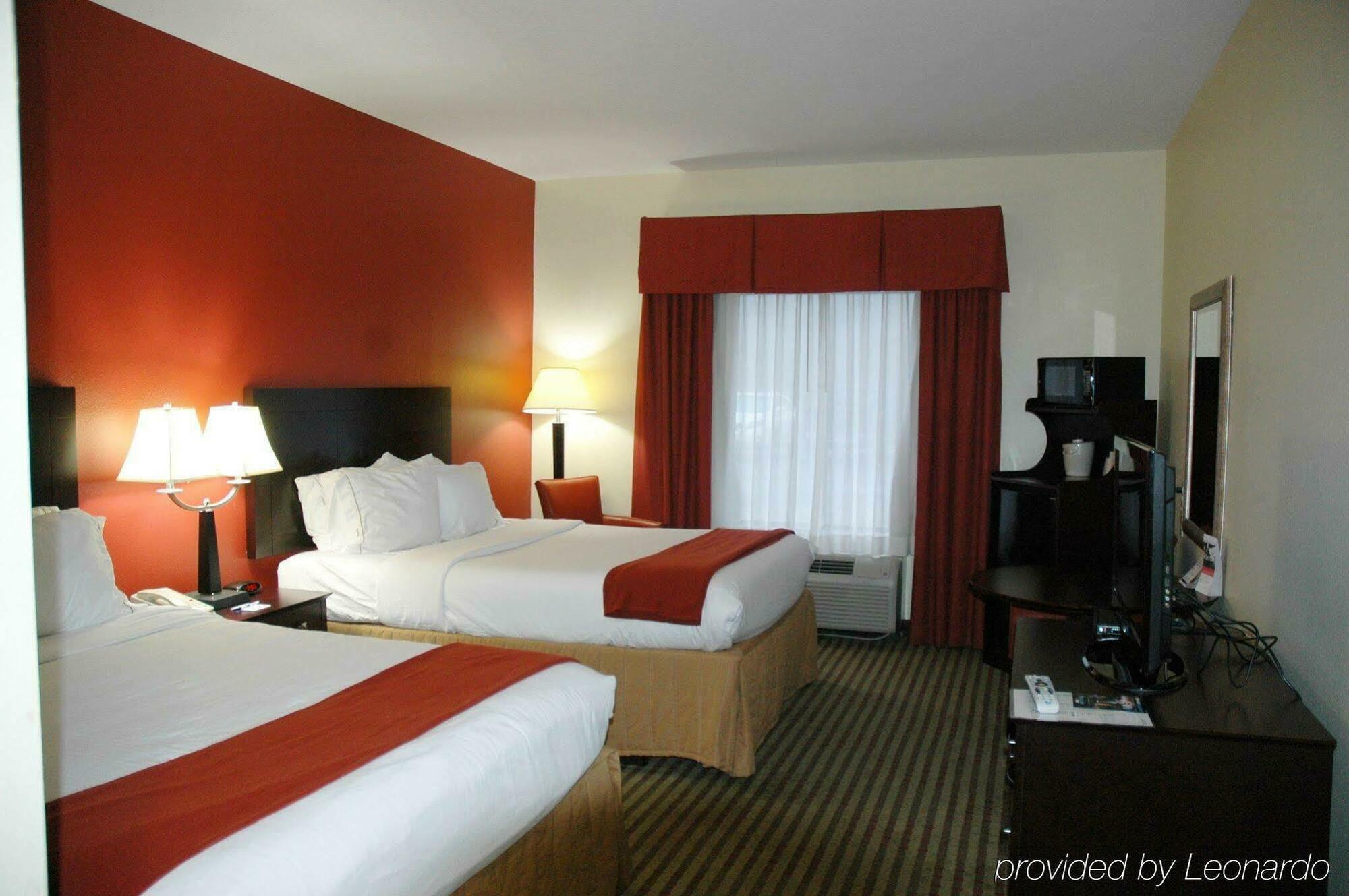 Holiday Inn Express Dayton By Ihg Exterior photo
